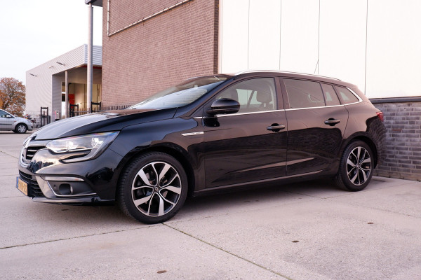 Renault MEGANE Estate 1.3 TCe Bose 163pk | Trekhaak | Camera | Carplay | Navi | Climate