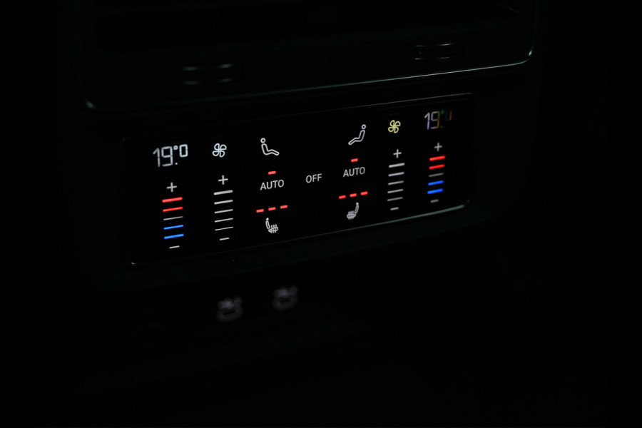 Audi SQ8 4.0 TFSI SQ8 QUATTRO 507 PK | 360 CAMERA | S-SEATS | STANDKACHEL | B&O SOUND | ADAPTIVE CRUISE CONTROL | SOFT-CLOSE | HEAD-UP |