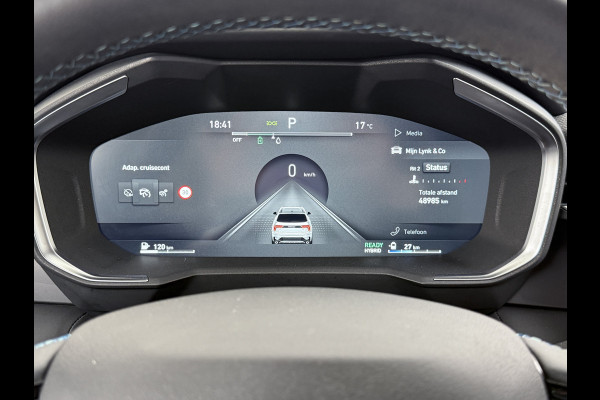 Lynk & Co 01 AUT-7 261pk PHEV Zwarte-Hemel Pano-Schuifdak Lmv 20" 360°Camera Apple Carplay Android Auto Adap.Cruise Navi Pdc Ecc Keyless Led  Elek.Memory.Stoel File assistent Dodehoek detector Elektrisch bedienbare achterklep Rijstrooksensor Wifi Verkeersbord detectie 425Nm koppel 3,7kw laadvermogen 1.800KG-Trekvermogen! €44.880 Nieuwprijs 1e Eigenaar Origineel NLse auto!