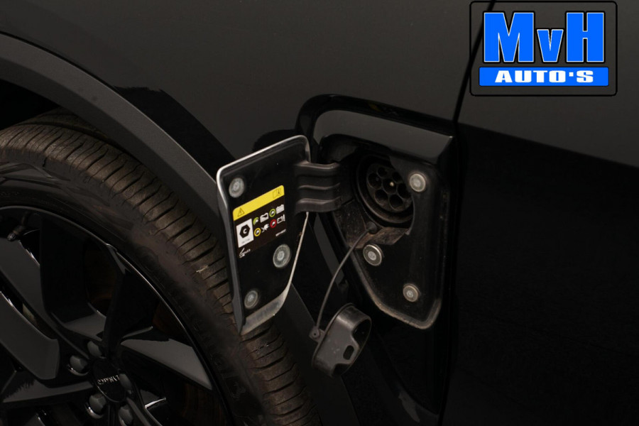 Lynk & Co 01 1.5 Hybride|FULL BLACK XXL|ZWARTE.HEMEL|360ºCAM