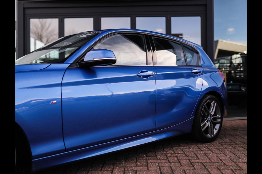 BMW 1-serie 118i Corporate Lease Executive | M-Sport | Shadowline | Leder | Stoelverw. | 18" LM