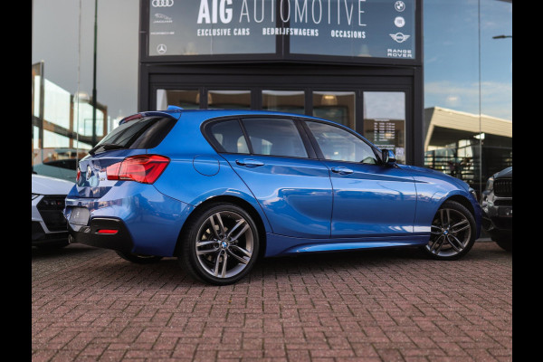 BMW 1-serie 118i Corporate Lease Executive | M-Sport | Shadowline | Leder | Stoelverw. | 18" LM