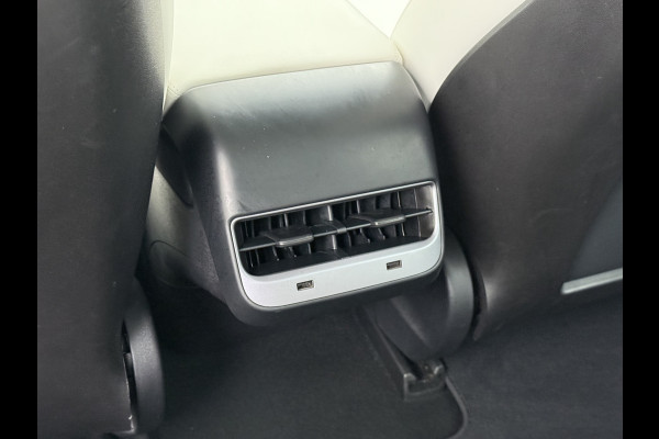 Tesla Model 3 Long Range AWD 75kWh 463PK 19"Lmv Priv.Glas Ivory-interieur ! FSD-3 Computer Premium Audio AutoPilot Panoramadak Camera's Leer A 4WD Stoel en achterbank verwarming Elektr.Stoelen+Memory+Easy-Entry WiFi SOH 91% Fabrieksgarantie op Accu en motor tot 192.000km / 18-11-2027 1e Eigenaar Origineel Nederlandse Auto 61.000 nieuw!