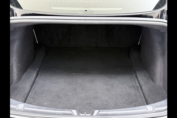 Tesla Model 3 Long Range AWD 75kWh 463PK 19"Lmv Priv.Glas Ivory-interieur ! FSD-3 Computer Premium Audio AutoPilot Panoramadak Camera's Leer A 4WD Stoel en achterbank verwarming Elektr.Stoelen+Memory+Easy-Entry WiFi SOH 91% Fabrieksgarantie op Accu en motor tot 192.000km / 18-11-2027 1e Eigenaar Origineel Nederlandse Auto 61.000 nieuw!