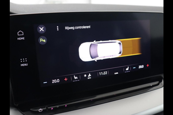 Škoda Octavia 1.5 TSI First Edition | Stoelverwarming | Adaptive cruise | Carplay | Sfeerverlichting | Matrix LED | Navigatie | Parkeerhulp | Keyless | DAB | Virtual Cockpit