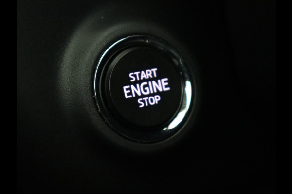 Škoda Octavia 1.5 TSI First Edition | Stoelverwarming | Adaptive cruise | Carplay | Sfeerverlichting | Matrix LED | Navigatie | Parkeerhulp | Keyless | DAB | Virtual Cockpit