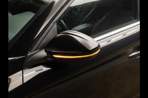 Opel Corsa 1.2 Elegance Sport (APPLE CARPLAY,NAVI,LEDER,DIGITAL COCKPIT,CAMERA,PDC,GETINT,LM VELGEN,NETTESTAAT)