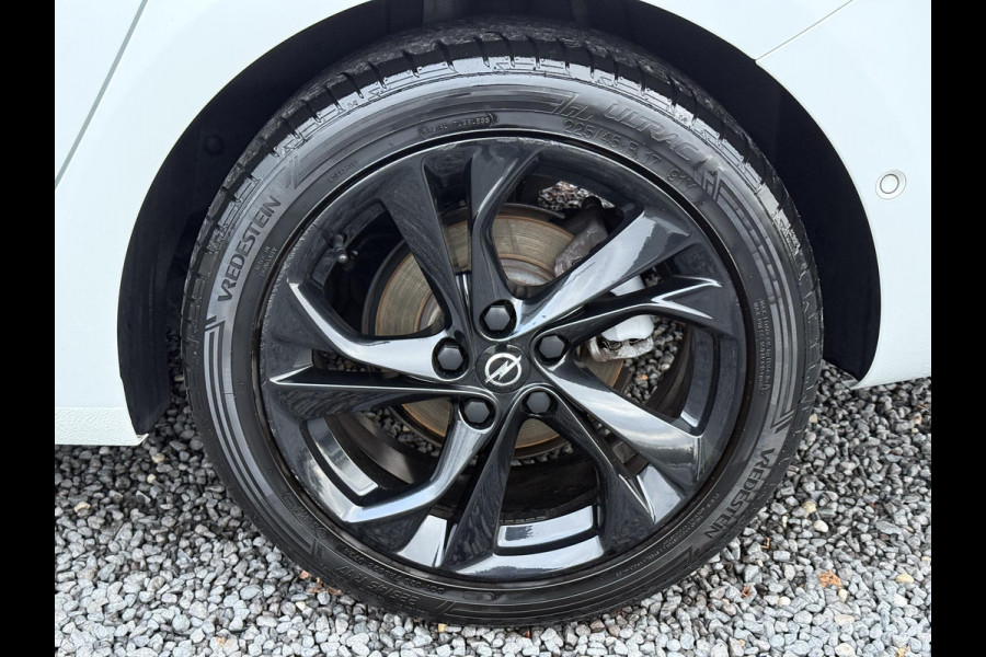 Opel Astra Sports Tourer 1.2 Ultimate 2e Eigenaar,Navi,Clima,Camera,Cruise,PDC V+A,N.A.P,Dealer Onderhouden,6 Bak,146pk,APK tot 04-2026