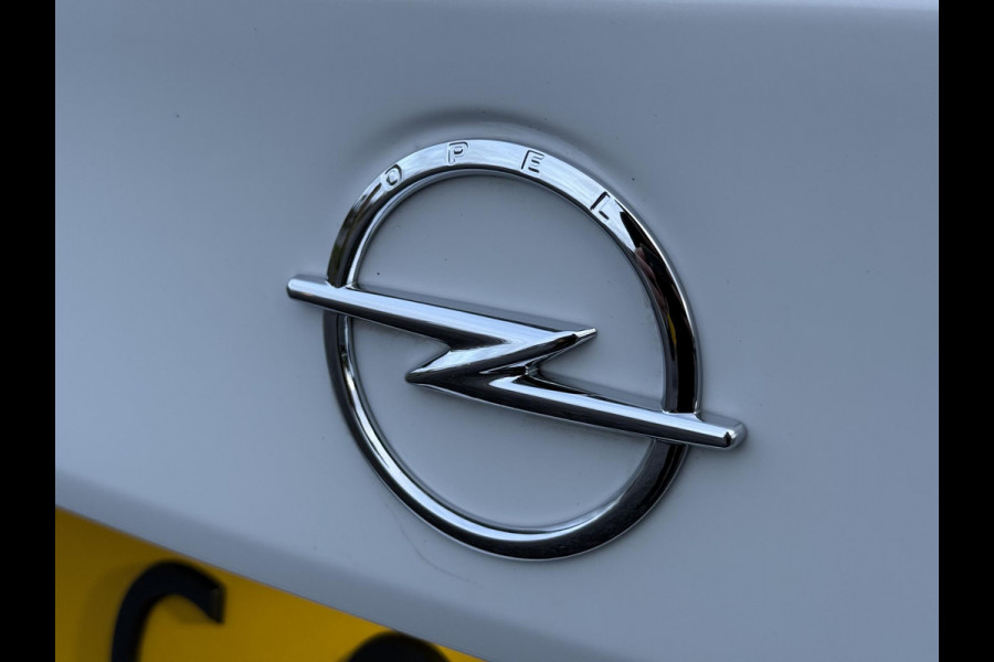 Opel Astra Sports Tourer 1.2 Ultimate 2e Eigenaar,Navi,Clima,Camera,Cruise,PDC V+A,N.A.P,Dealer Onderhouden,6 Bak,146pk,APK tot 04-2026