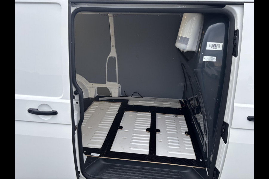 Volkswagen Transporter 2.0 TDI L2H1*A/C*NAVI*CRUISE*CAMERA*