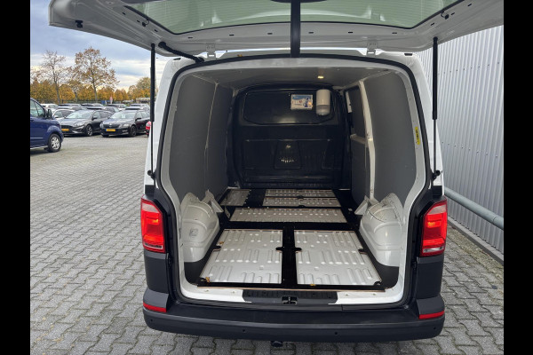 Volkswagen Transporter 2.0 TDI L2H1*A/C*NAVI*CRUISE*CAMERA*
