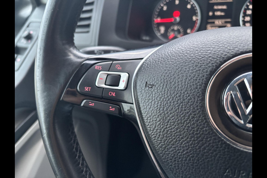 Volkswagen Transporter 2.0 TDI L2H1*A/C*NAVI*CRUISE*CAMERA*