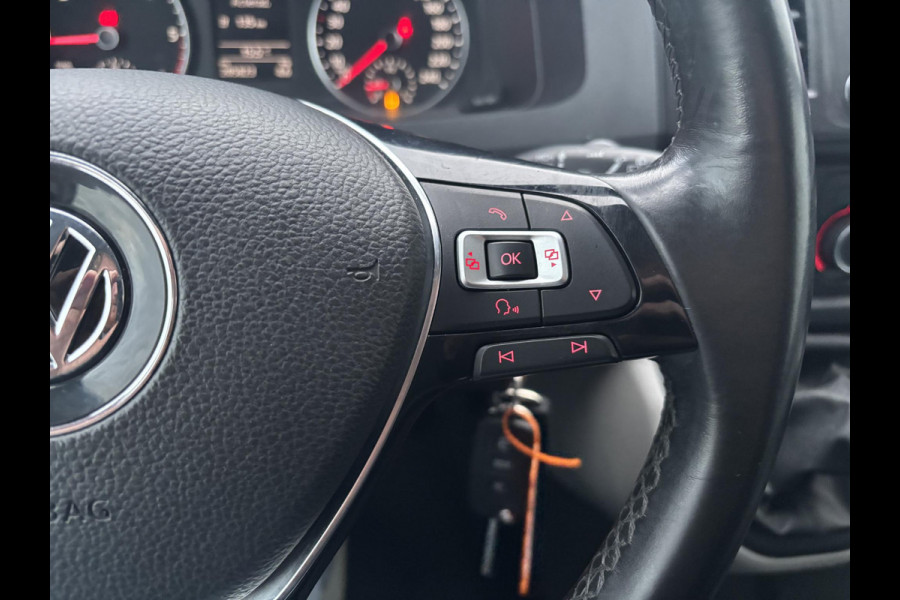 Volkswagen Transporter 2.0 TDI L2H1*A/C*NAVI*CRUISE*CAMERA*