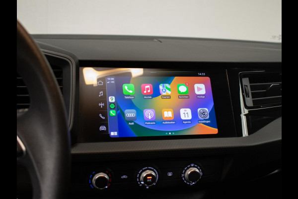 Audi A1 Sportback 30 TFSI Sport (APPLE CARPLAY,NAVI,CRUISE,DIGITAL COCKPIT,LED,BLACK EDITION,SPORTSTOELEN,LM VELGEN,NETTE STAAT)