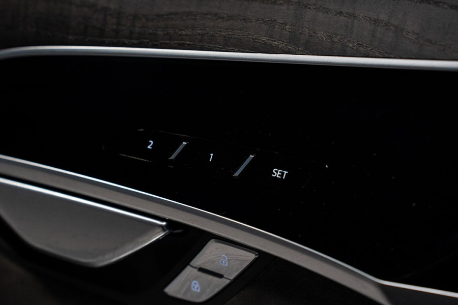 Audi A8 60 TFSI e quattro Pro Line Plus *Bang & Olufsen / Panorama / Stoelventilatie- + massage / Surround-view / HUD*