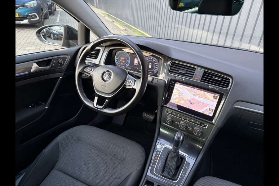 Volkswagen e-Golf | Camera | Keyless | Warmtepomp | Stoelverw. | Adapt. Cr. Stop&Go | Virtual Cockpit | Prijs Rijklaar!!