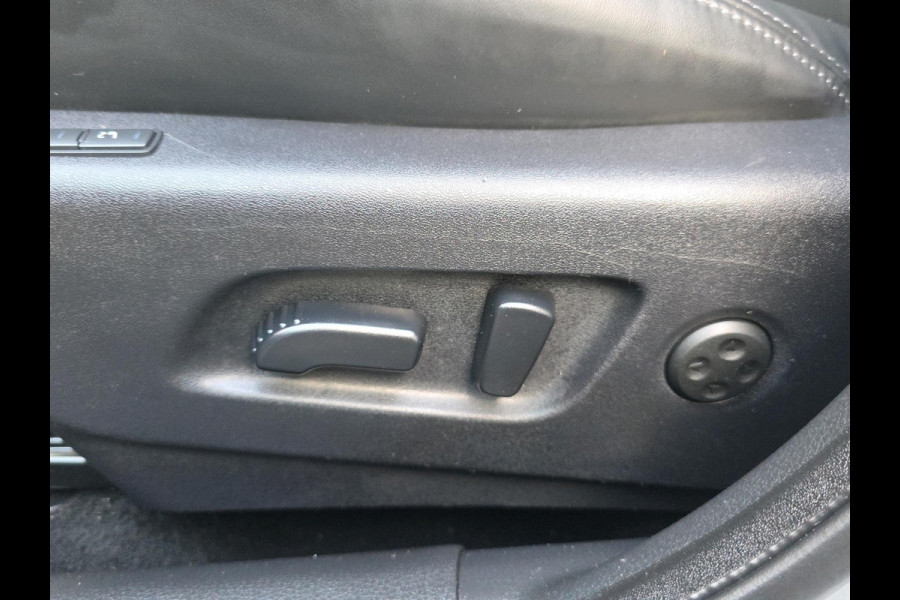 Nissan QASHQAI 1.3 DIG-T Tekna + | Pano | Volleder | 360 Camera | Bose | Elektrische stoelen met memorie |