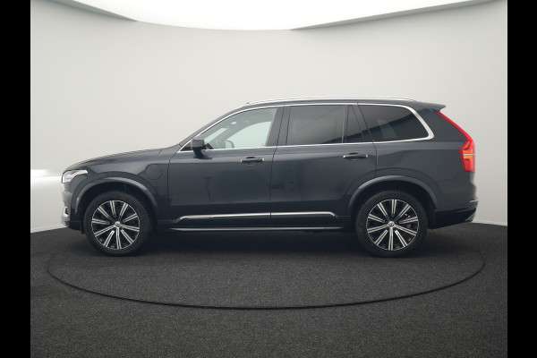 Volvo XC90 T8 Twin Engine AWD Inscription 7 Persoons Plug In Hybrid Dealer O.H PHEV | Panodak | Adaptive Cruise | Luxe Lederen Comfortzetels Massage & Ventilatie | Head Up | 360 Camera | Harman Kardon | Blis | Apple Carplay | Navigatie |
