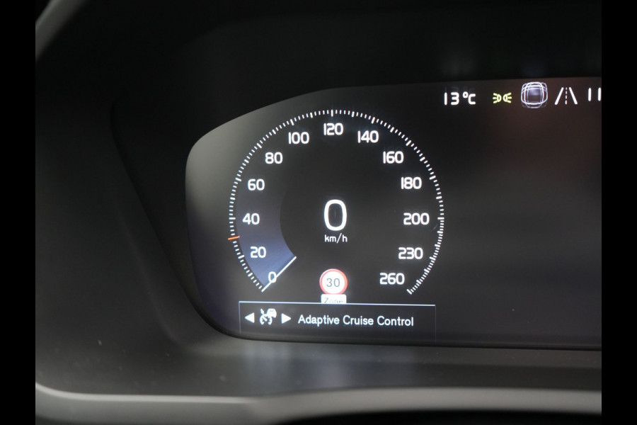 Volvo XC90 T8 Twin Engine AWD Inscription 7 Persoons Plug In Hybrid Dealer O.H PHEV | Panodak | Adaptive Cruise | Luxe Lederen Comfortzetels Massage & Ventilatie | Head Up | 360 Camera | Harman Kardon | Blis | Apple Carplay | Navigatie |