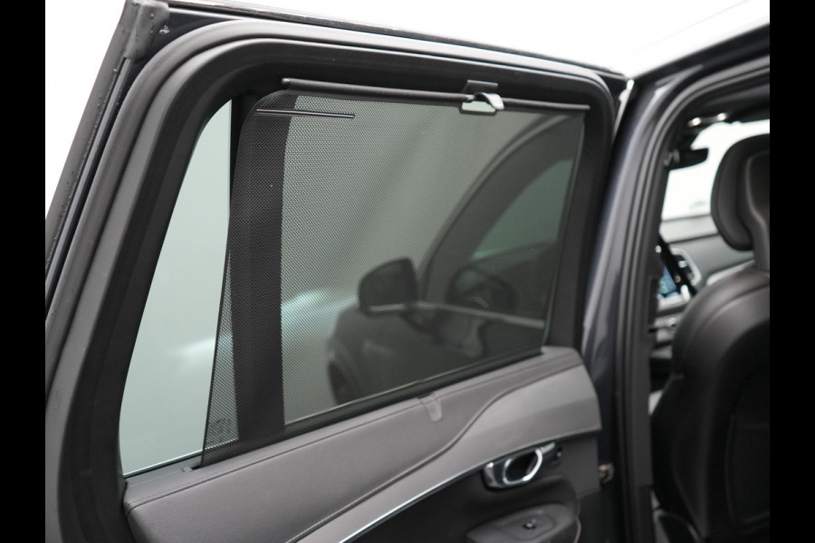 Volvo XC90 T8 Twin Engine AWD Inscription 7 Persoons Plug In Hybrid Dealer O.H PHEV | Panodak | Adaptive Cruise | Luxe Lederen Comfortzetels Massage & Ventilatie | Head Up | 360 Camera | Harman Kardon | Blis | Apple Carplay | Navigatie |
