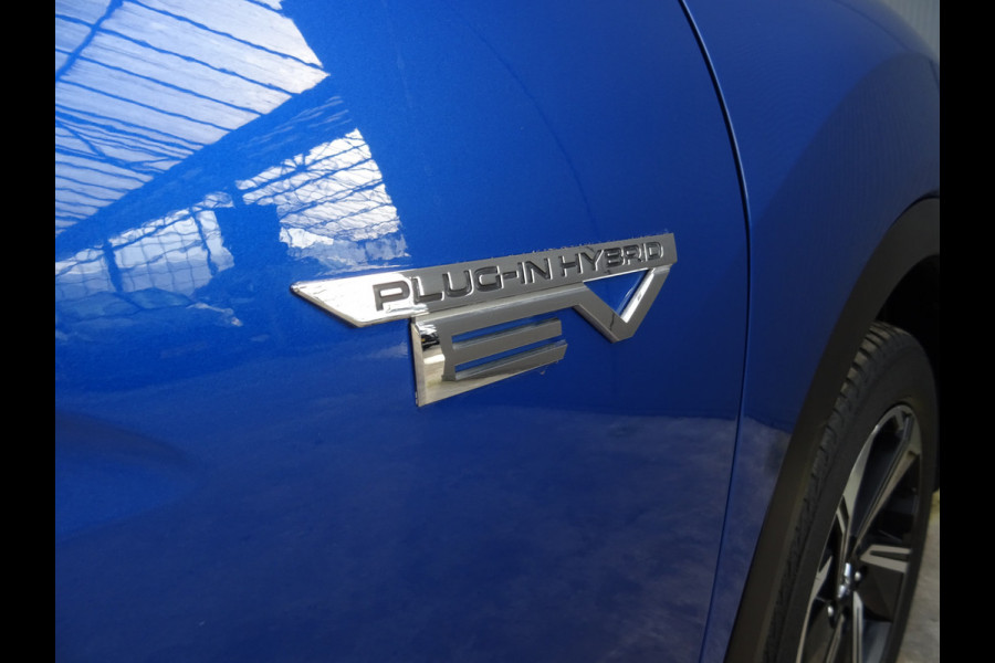 Mitsubishi Eclipse Cross 2.4 PHEV Instyle * 4 SEIZOENSBANDEN * CARPAY !!
