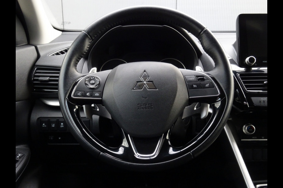 Mitsubishi Eclipse Cross 2.4 PHEV Instyle * 4 SEIZOENSBANDEN * CARPAY !!