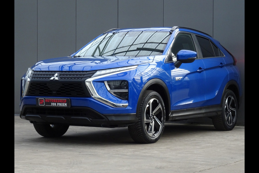 Mitsubishi Eclipse Cross 2.4 PHEV Instyle * 4 SEIZOENSBANDEN * CARPAY !!