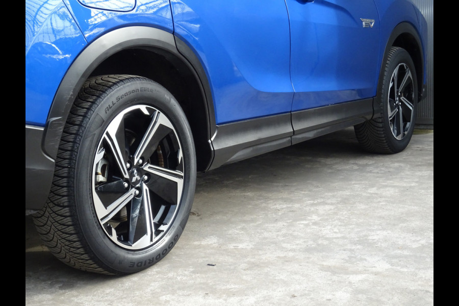 Mitsubishi Eclipse Cross 2.4 PHEV Instyle * 4 SEIZOENSBANDEN * CARPAY !!