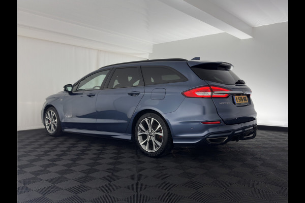 Ford Mondeo Wagon 2.0 IVCT HEV ST-Line (INCL.BTW) *LEATHER-MICROFIBRE | ADAPTIVE-CRUISE | FULL-LED | MEMORY-PACK | BLIND-SPOT | HEATED-COMFORTSEATS | CAMERA | KEYLESS | DAB+ | NAVI-FULLMAP | 18''ALU | TOWBAR*