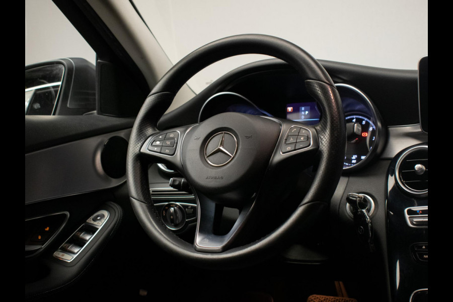 Mercedes-Benz C-Klasse Estate 180 Business Sport (APPLE CARPLAY,NAVI,LED,CRUISE,SPORTSTOELEN,CAMERA,PDC,GETINT,NETTESTAAT)