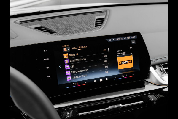 BMW X1 xDrive30e M-Sport Pro - Pano - Trekhaak - Driving Ass Prof - Harman Kardon