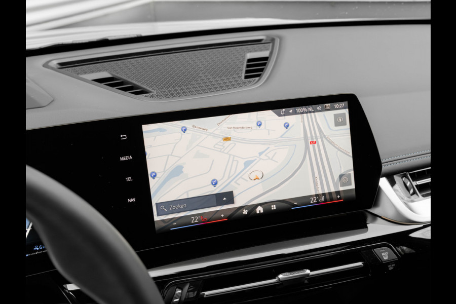 BMW X1 xDrive30e M-Sport Pro - Pano - Trekhaak - Driving Ass Prof - Harman Kardon