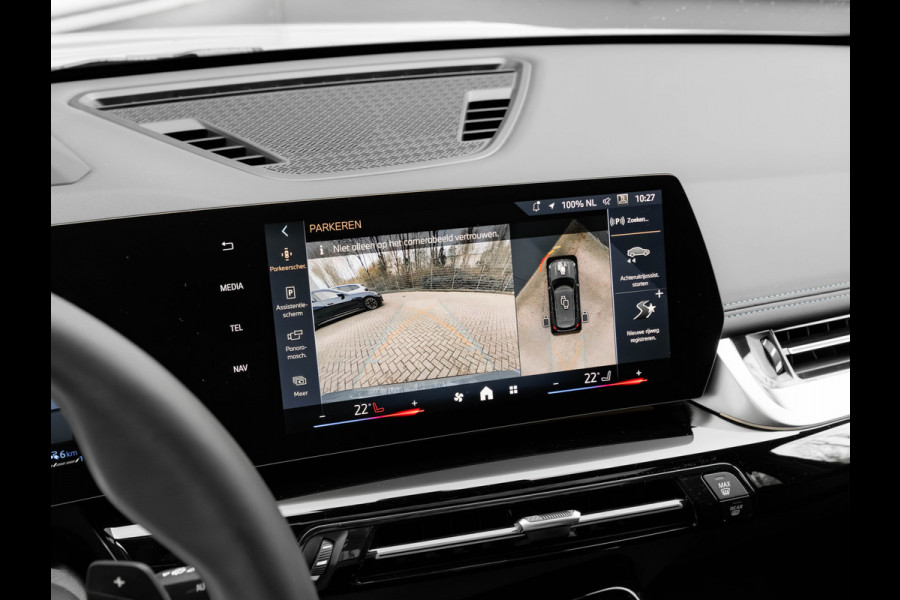 BMW X1 xDrive30e M-Sport Pro - Pano - Trekhaak - Driving Ass Prof - Harman Kardon