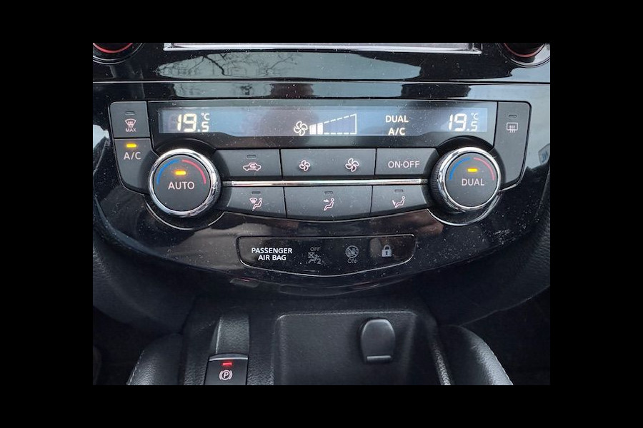 Nissan QASHQAI 1.2 Tekna 112.000km Airco/ECC,Navigatie,Camera,Panoramadak