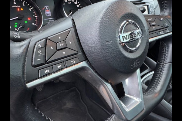 Nissan QASHQAI 1.2 Tekna 112.000km Airco/ECC,Navigatie,Camera,Panoramadak