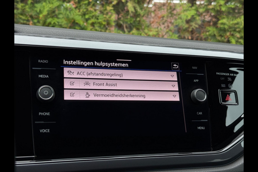 Volkswagen Polo 1.0 TSI 2x R-Line Panorama CarPlay