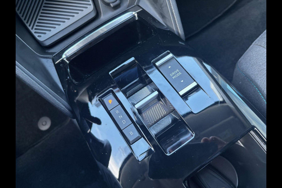 Citroën Ë-C4 Shine 50 kWh | Zeer compleet! | Winterpakket | Prijs is rijklaar incl 12 maanden BOVAG garantie! |