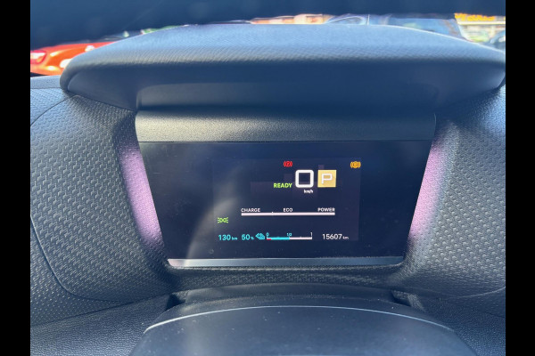 Citroën Ë-C4 Shine 50 kWh | Zeer compleet! | Winterpakket | Prijs is rijklaar incl 12 maanden BOVAG garantie! |