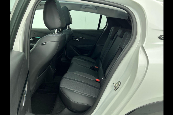 Peugeot e-208 EV Allure 50 kWh Panoramadak Airco ECC Navi Carplay PDC VA+ Camera Virtual 3D Cockpit Adaptive Cruise Control Stoelverwarming