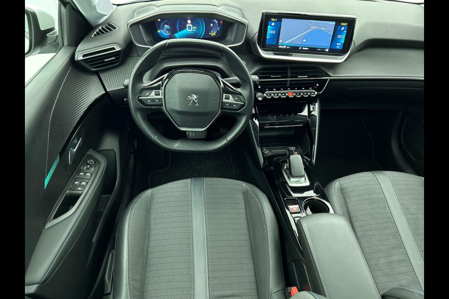 Peugeot e-208 EV Allure 50 kWh Panoramadak Airco ECC Navi Carplay PDC VA+ Camera Virtual 3D Cockpit Adaptive Cruise Control Stoelverwarming