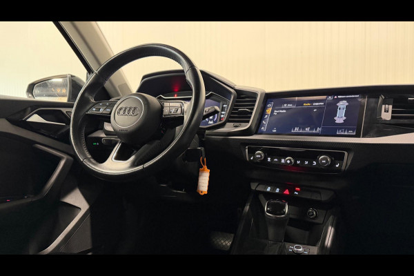 Audi A1 Sportback 30 TFSI Sportback | BLACK EDITION | VIRTUAL | STOELVERWARMING | AUTOMAAT