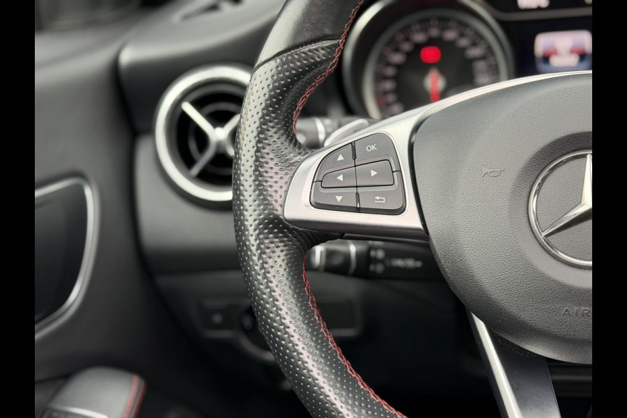 Mercedes-Benz CLA-Klasse Shooting Brake 180 Bus. Solution AMG Night|Pano|Trekhaak|Cam