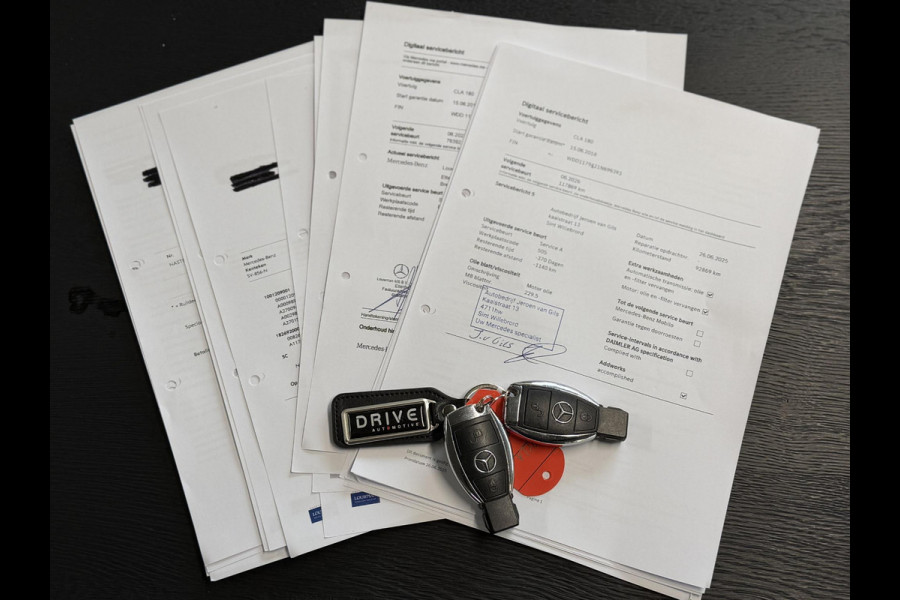 Mercedes-Benz CLA-Klasse Shooting Brake 180 Bus. Solution AMG Night|Pano|Trekhaak|Cam