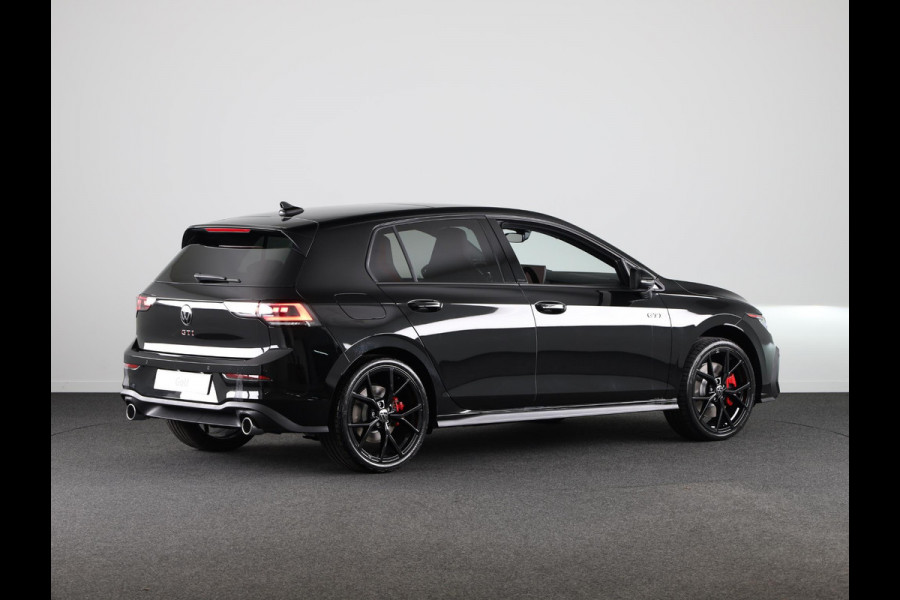 Volkswagen Golf GTI 2.0 195 kW / 265 pk TSI Hatchback 7 versn. DSG | Verlengde garantie | Panorama dak | Head up Display | Harman Kardon |