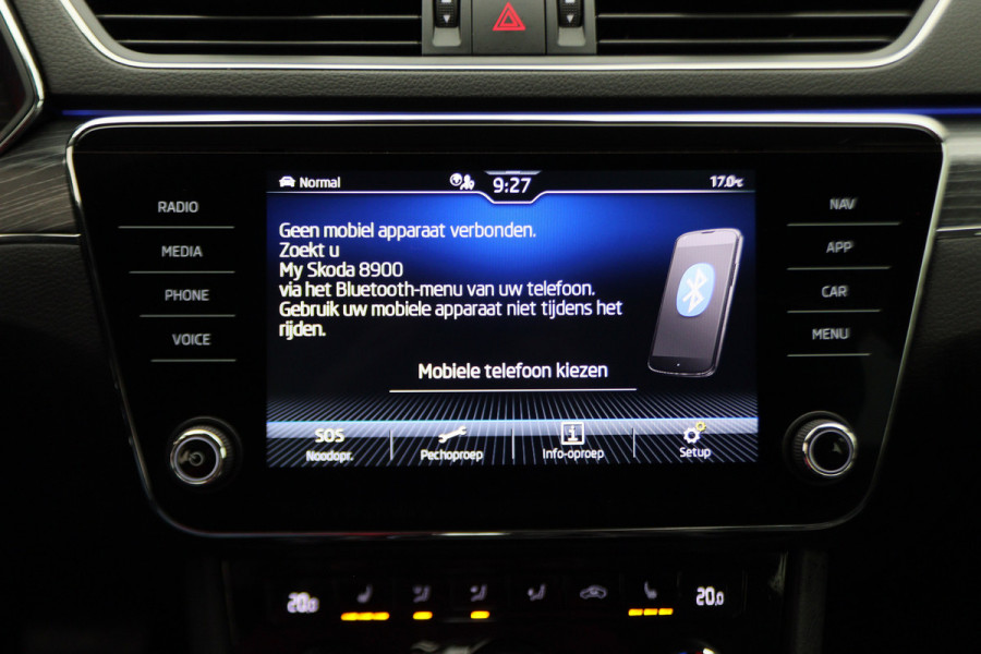 Škoda Superb Combi 1.4 TSI iV PHEV Business Edition Plus Leer, Camera, Apple Carplay, Elektr. Stoel, LED, Trekhaak, PDC