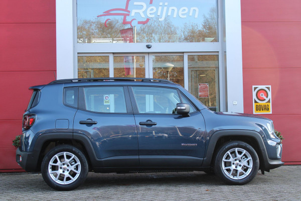 Jeep Renegade 1.5T 130PK e-Hybrid ALTITUDE | DRAADLOZE APPLE CARPLAY/ANDROID AUTO | PANORAMISCH SCHUIF/KANTEL DAK | FULL LED KOPLAMPEN | DODEHOEK DETECTIE | ADAPTIVE CRUISE CONTROL | LICHTMETALEN VELGEN 17" | ACHTERUITRIJ CAMERA | DAB+ RADIO | NAVIGATIE | PARKEERSENSOREN VOOR + ACHTER | AUTOMATISCH INPARKEREN | KEYLESS ENTRY/START |