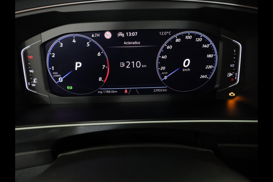 Volkswagen Tiguan 1.5 TSI R-Line Business 150pk DSG| Navi| 19'LM-velgen| Camera|Digital display