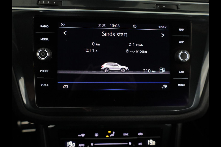 Volkswagen Tiguan 1.5 TSI R-Line Business 150pk DSG| Navi| 19'LM-velgen| Camera|Digital display