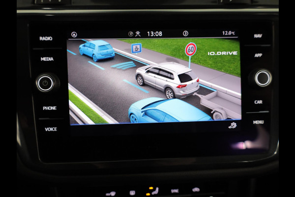 Volkswagen Tiguan 1.5 TSI R-Line Business 150pk DSG| Navi| 19'LM-velgen| Camera|Digital display