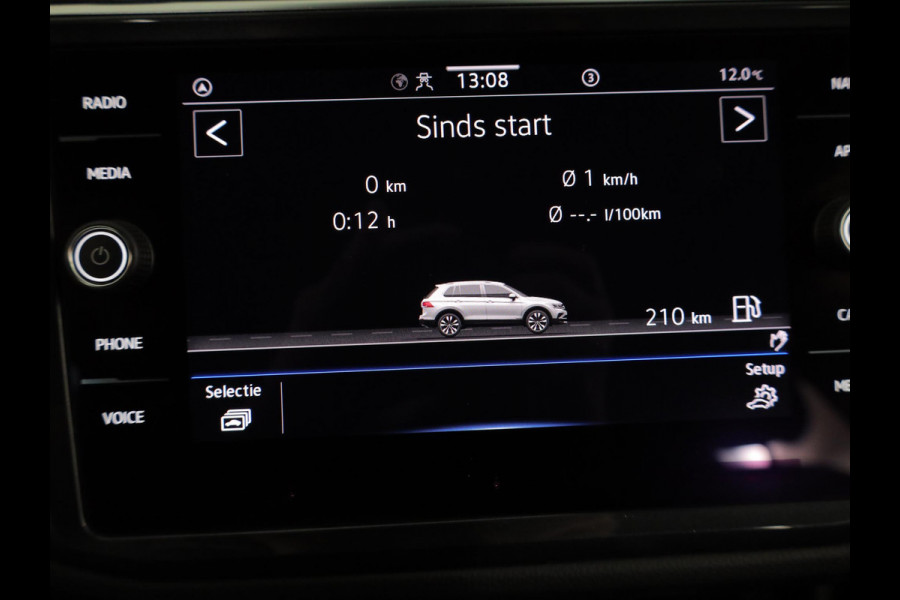 Volkswagen Tiguan 1.5 TSI R-Line Business 150pk DSG| Navi| 19'LM-velgen| Camera|Digital display